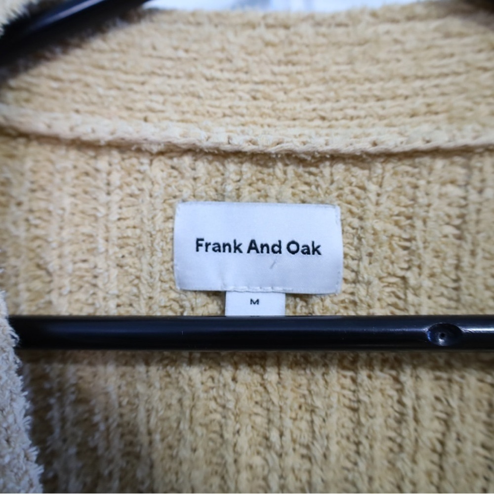 Frank and Oak Womens Beige Cropped Tortiseshell Button Cardigan Size Medium - Picture 3 of 10